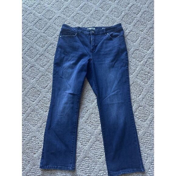 Code‎ Blue Women's Chelsea Straight Jeans Size 16 Petite Short Cropped - Picture 1 of 6